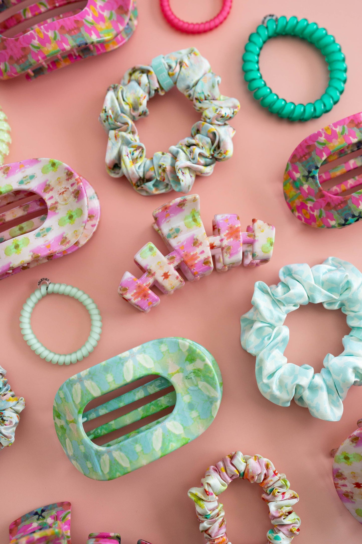 TELETIES - Elephant Falls | Large | Flat Round Hair Clip