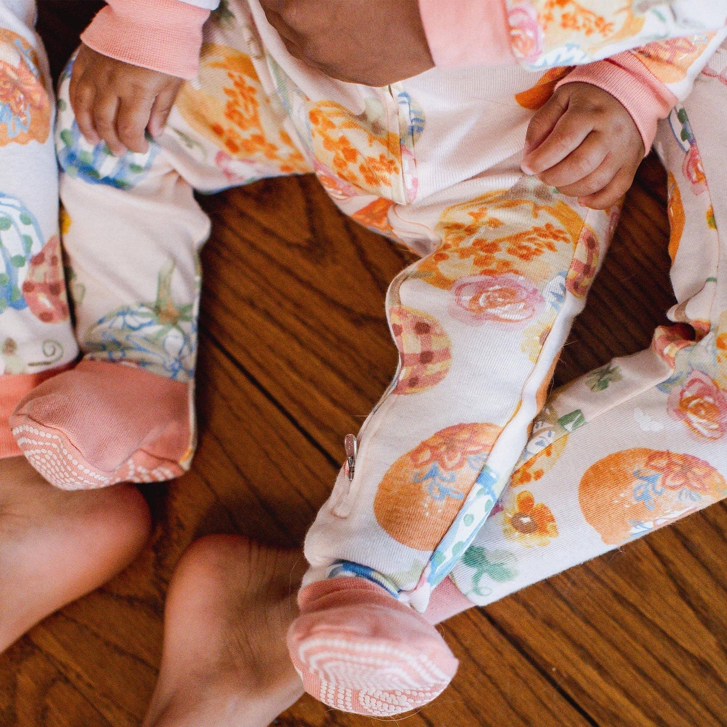 Burt's Bees Baby - Prettiest Pumpkins Organic Cotton Sleeper Footed