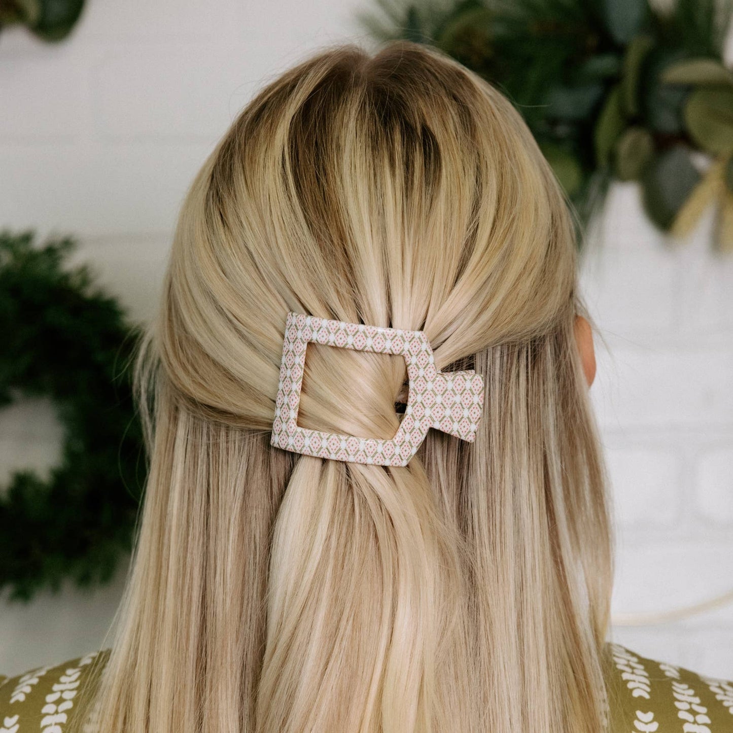 TELETIES - Pine & Pearl | Small | Flat Square Hair Clip