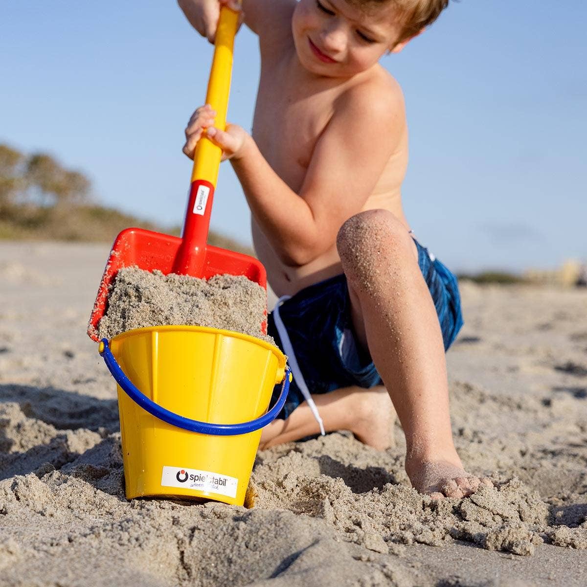 Sand Heavy-Duty Bucket