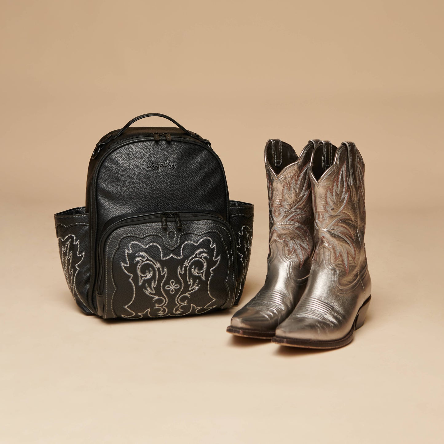 Itzy Ritzy - Nash Outlaw Itzy Mini Plus™