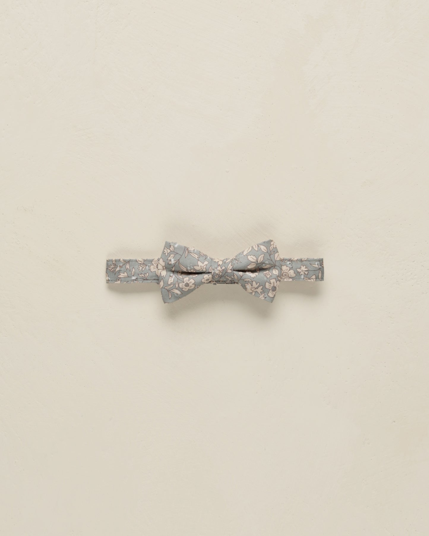 Bow Tie|Wildflowers