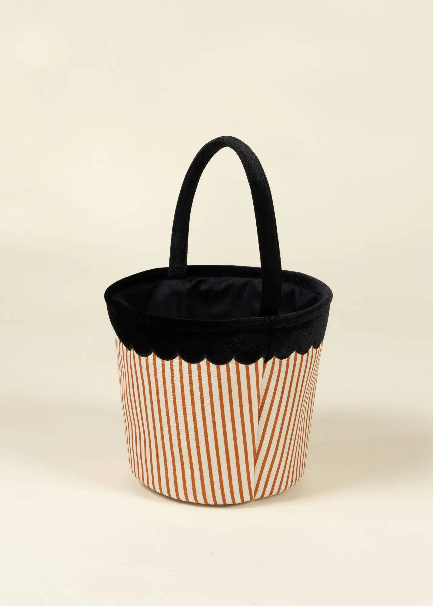 Coco Village - Pumpkin Stripe Scalloped Fabric Treat Basket – M