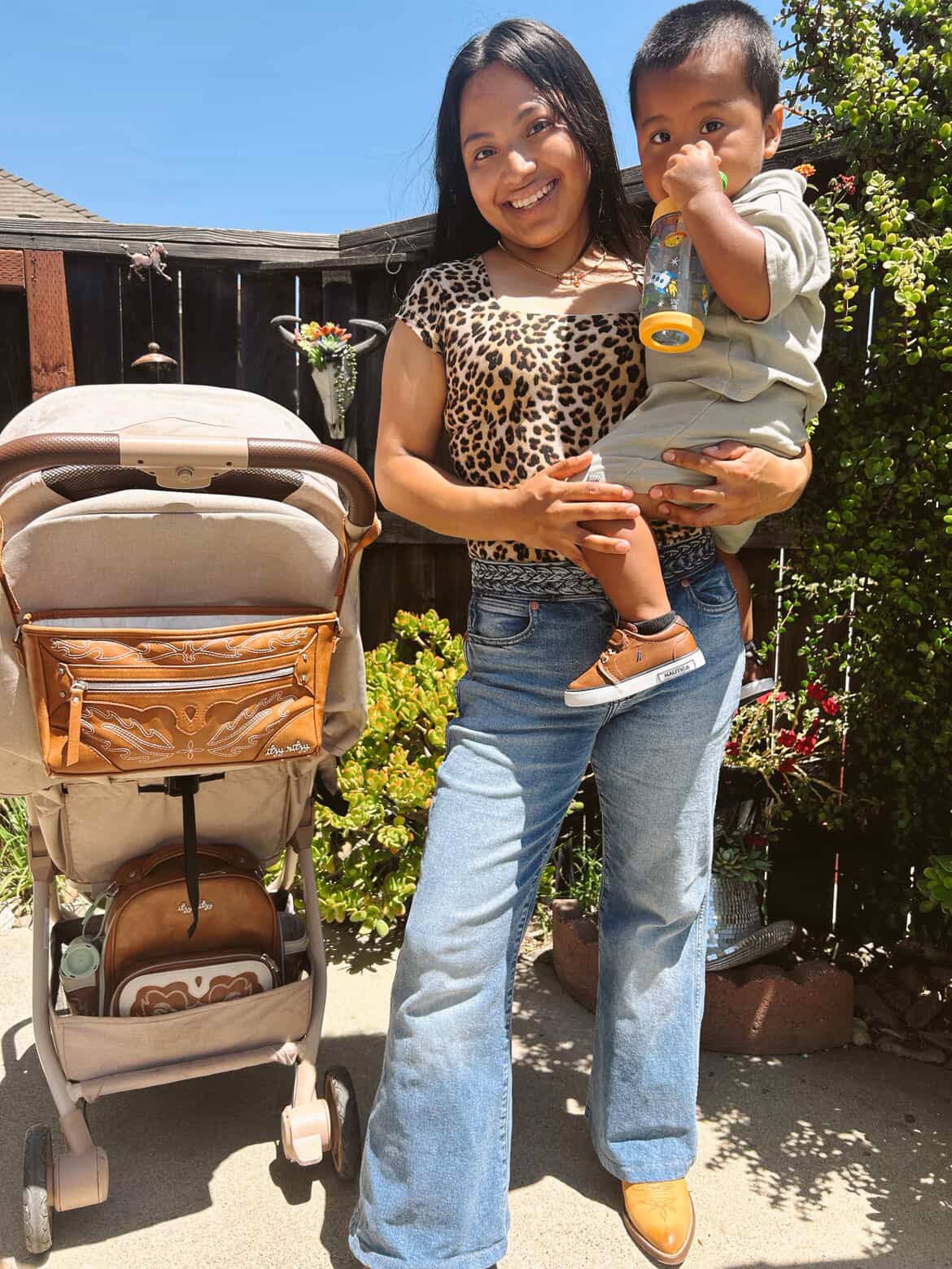 Nash Saddle Travel Stroller + Wagon Caddy