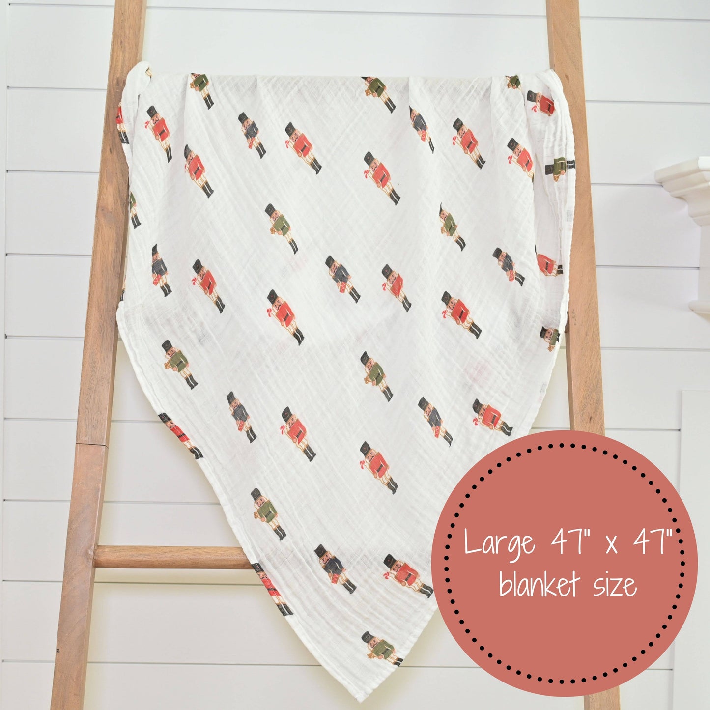 LollyBanks - What's Cracking Christmas Baby Muslin Cotton Blanket