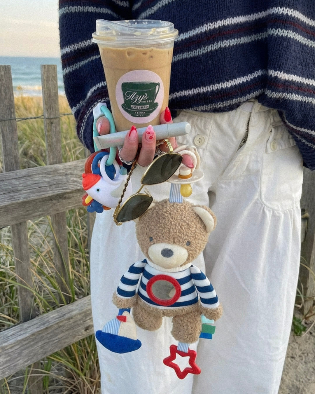 Itzy Ritzy -  Bitzy Traveler™ Bear
