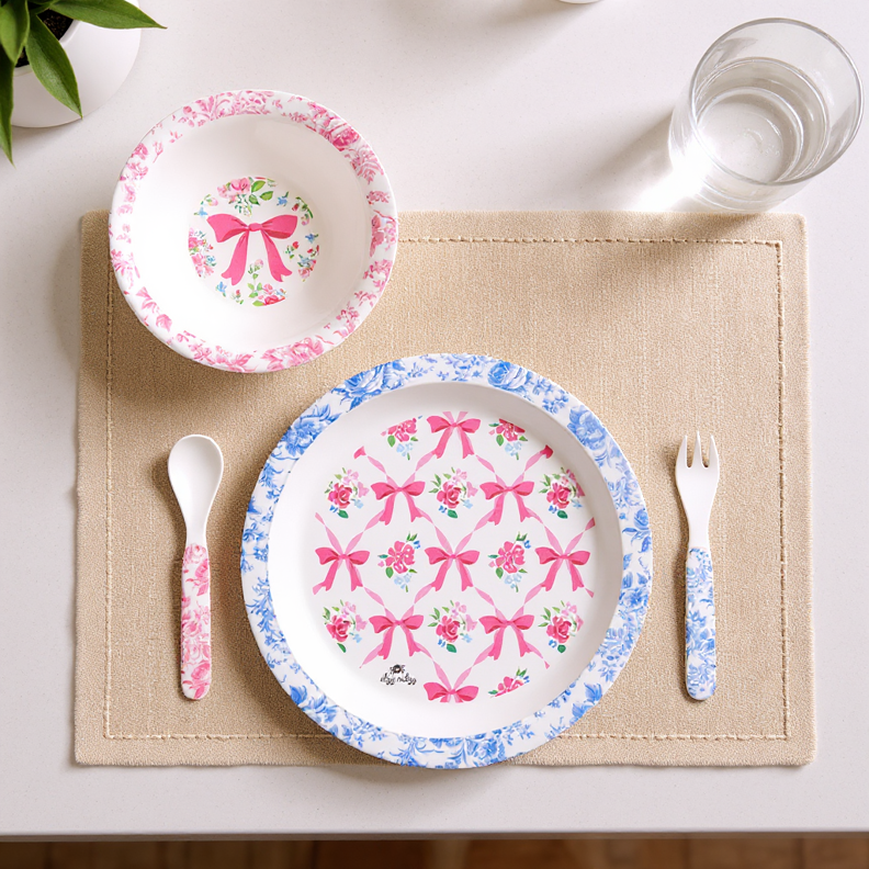 Itzy Ritzy - Itzy Bistro™ Dinnerware Set